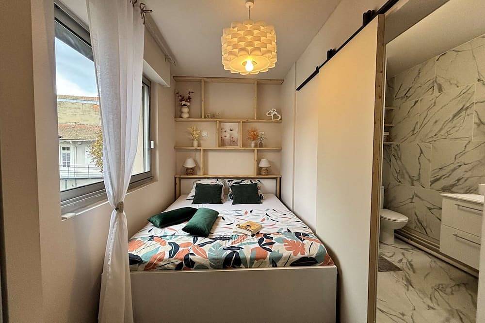 Apartamento entero, Physalis - Studio - 1 bed - 2 people in Châtelguyon, Región de Riom