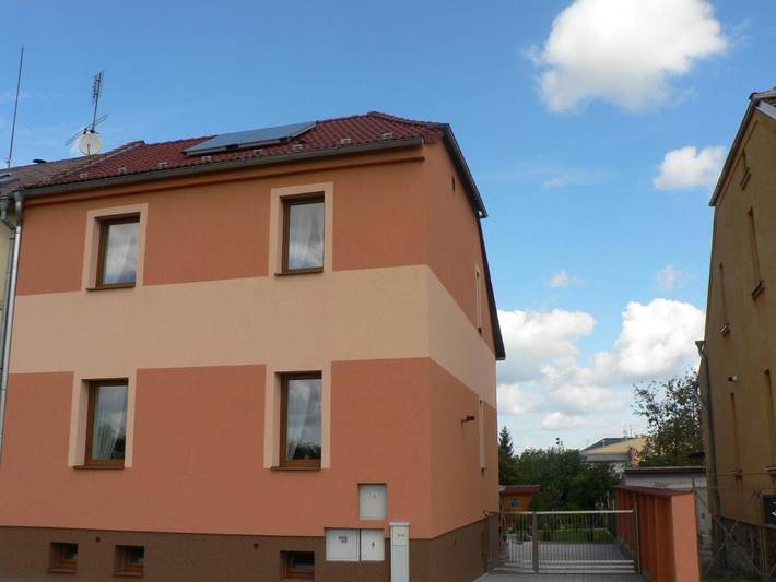 Bnb, mit Terrasse und Garten in Budweis