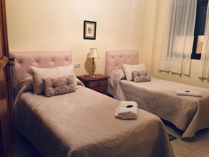 Apartamento para 3 personas, con Balcón además de Terraza y Vistas en Morón de la Frontera