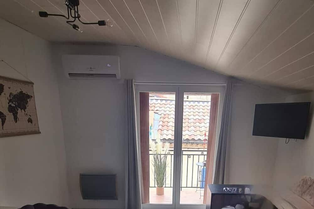 Appartement entier, Studio \"Le Balcon du Dôme\" à quelques pas du Centre Historique d'Aubenas  ! in Aubenas, Ardèche