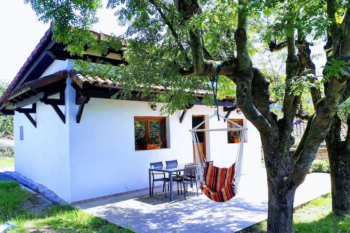 Gîte pour 4 personnes, avec Balcon et Jardin