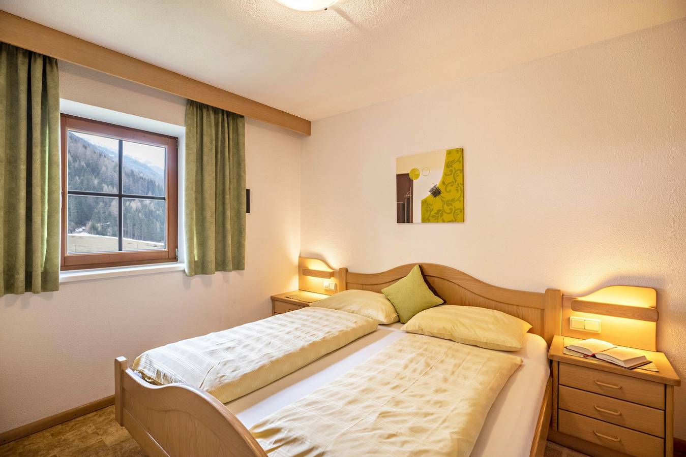Appartamento intero, Accogliente appartamento "Waldblick Oberachrain" con vista sulle montagne, balcone e giardino in San Giacomo, Valle Aurina