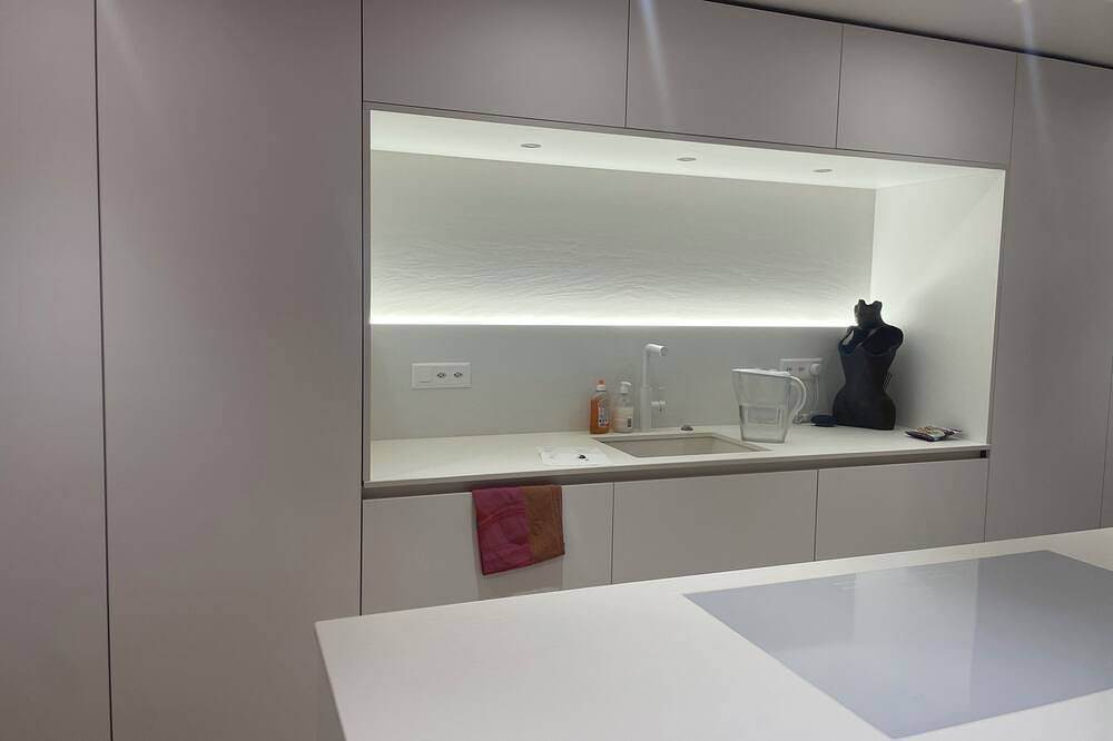 Appartamento intero, Chic 2-bedroom apartment with fitness room, Wifi in brilliant Basel in Basilea, Aargau-Basel