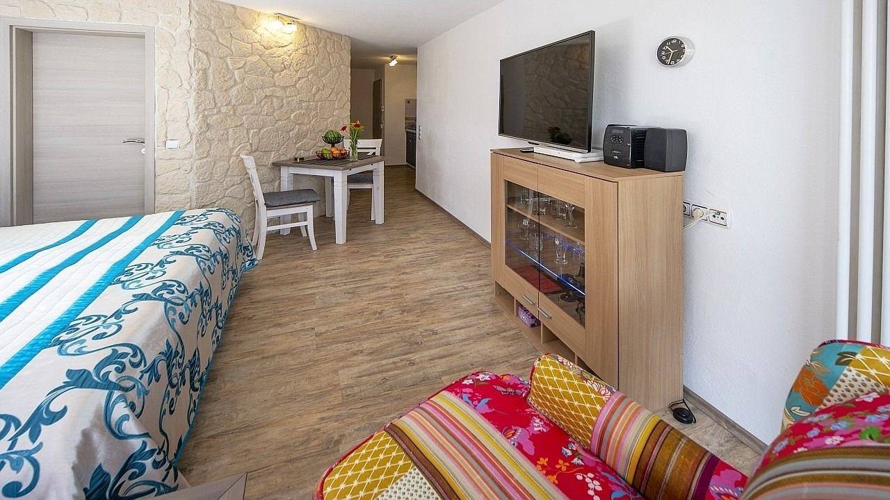 Ganze Ferienwohnung, Ferienwohnung für 2 Personen (30 m²) in Schalkenmehren in Schalkenmehren, Vulkaneifel