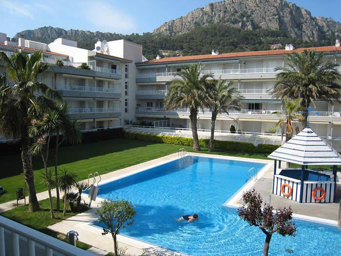 Ferienwohnung für 5 Personen, mit Ausblick und Pool sowie Garten und Balkon in Estartit - 3