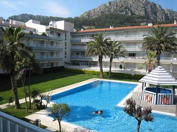 Apartment for 5 People in Torroella de Montgrí, Lower Empordà, Photo 2