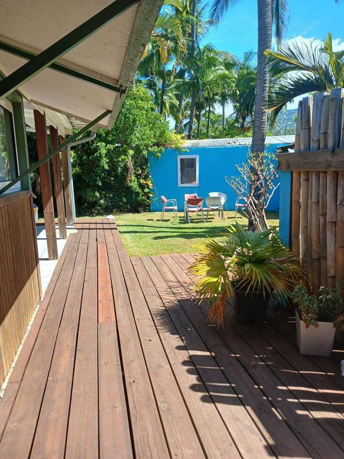 Location de vacances pour 6 personnes, avec piscine ainsi que vue et jardin, animaux acceptés à L'Étang-Salé - 3