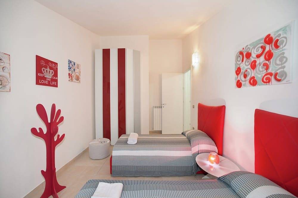 Geheel appartement, Zonnig verblijf in Tavullia Hills in Tavullia, Pesaro-Urbino