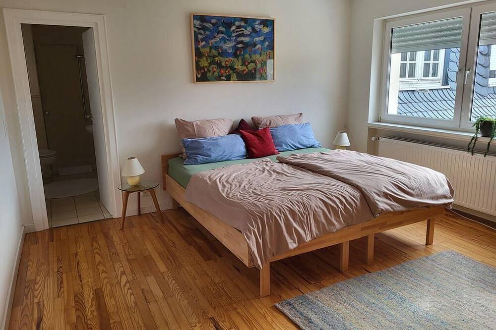 Ganze Wohnung, Ferienwohnung Bücherkiste - Ferienwohung Dusche/Wc, 1 Schlafraum in Hetzerath, Bernkastel-Kues & Umgebung