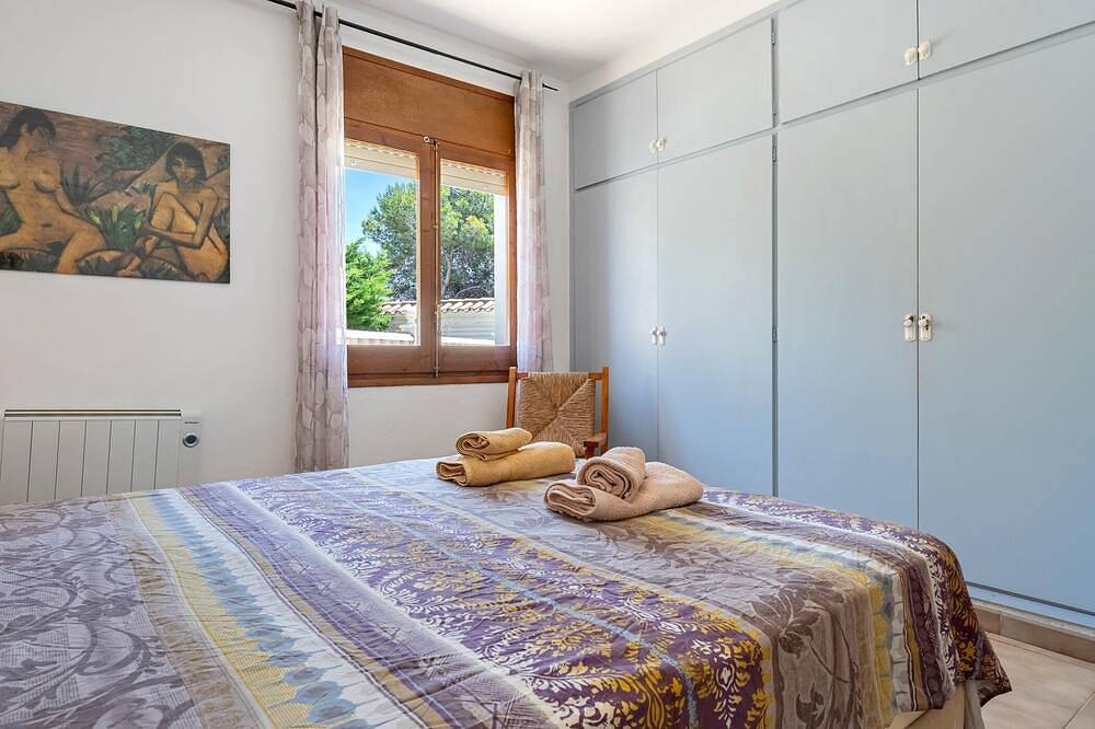 Villa in quiet area with private pool, 10min beach and center in Vandellòs i l'Hospitalet de l'Infant, Costa Dorada
