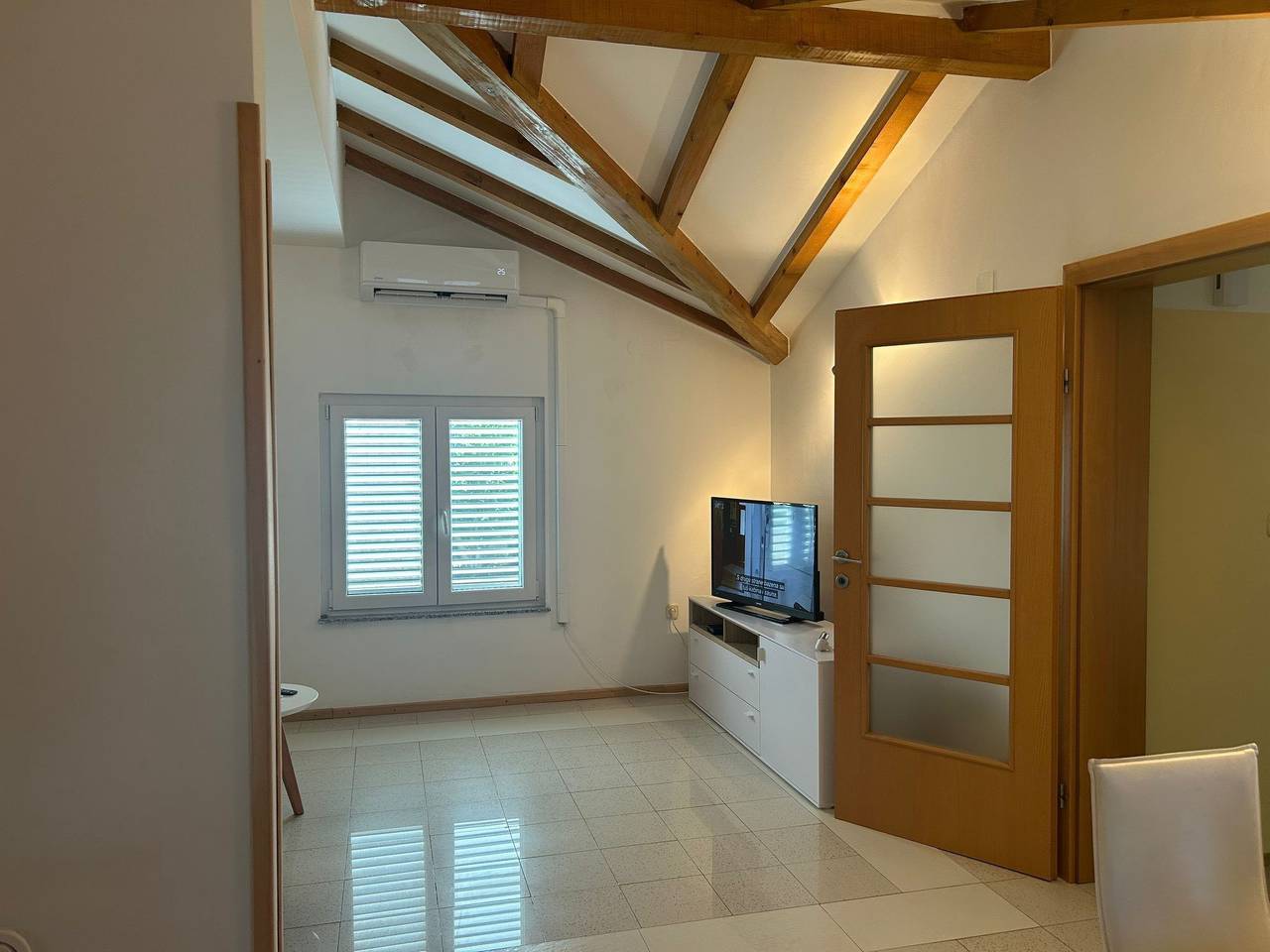 Ganze Wohnung, Pasman' Wohnung mit Blick aufs Wasser in Nevidane, Pasman