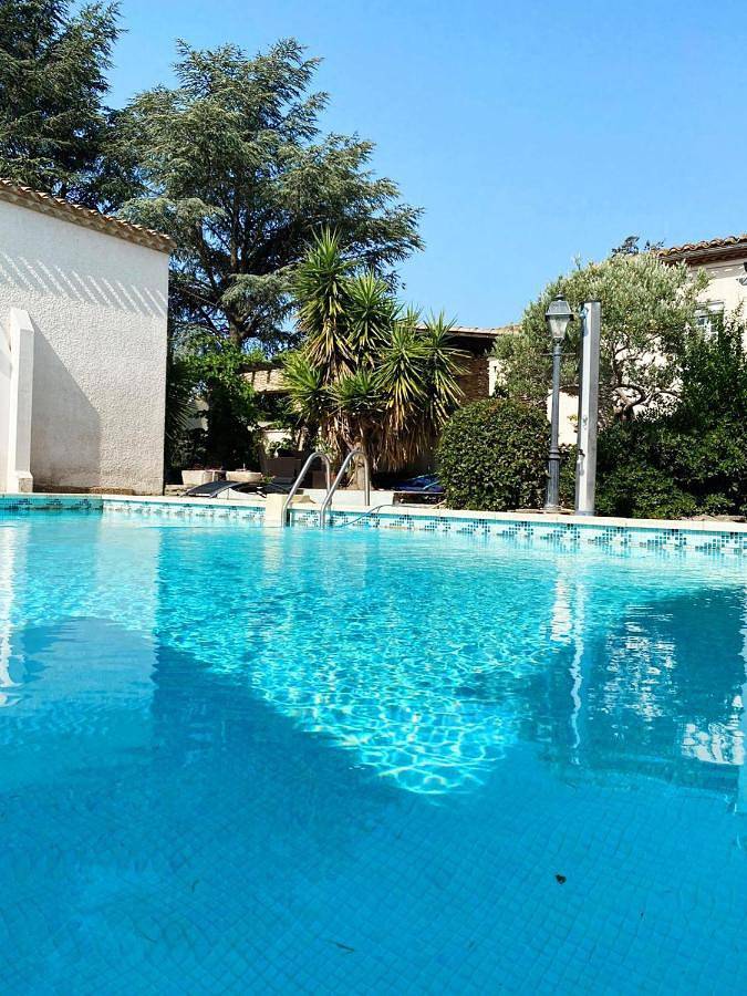 Gîte pour 6 personnes, avec jardin ainsi que vue et piscine à La Redorte - 4