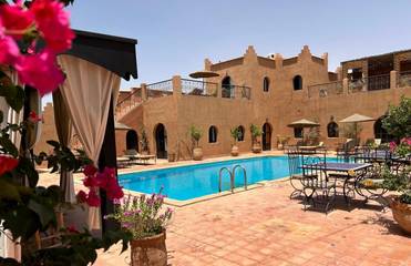 Gîte pour 2 personnes, avec jardin ainsi que piscine et terrasse à Ouarzazate