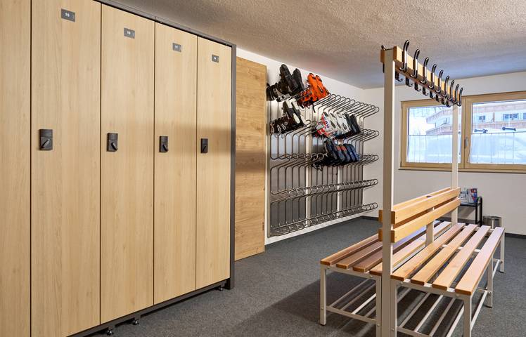 Geheel vakantieappartement, Vakantieappartement voor 4 personen met sauna in Samnaun-Dorf, Samnaun