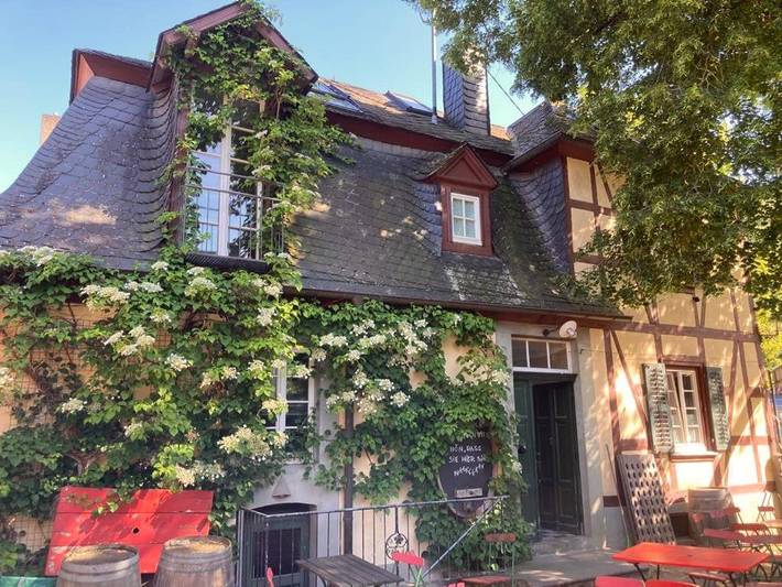 Ferienwohnung für 8 Personen, mit Balkon und Terrasse sowie Garten und Sauna in Boppard