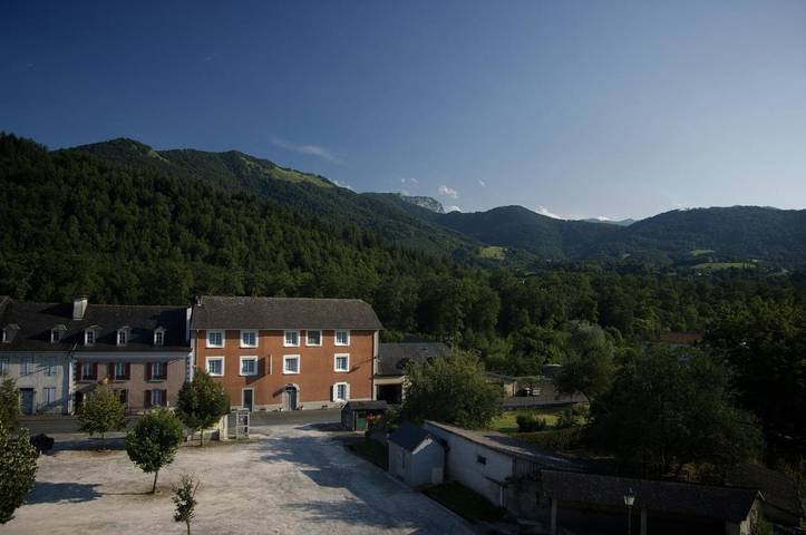Hôtel pour 3 personnes à Peyrouse