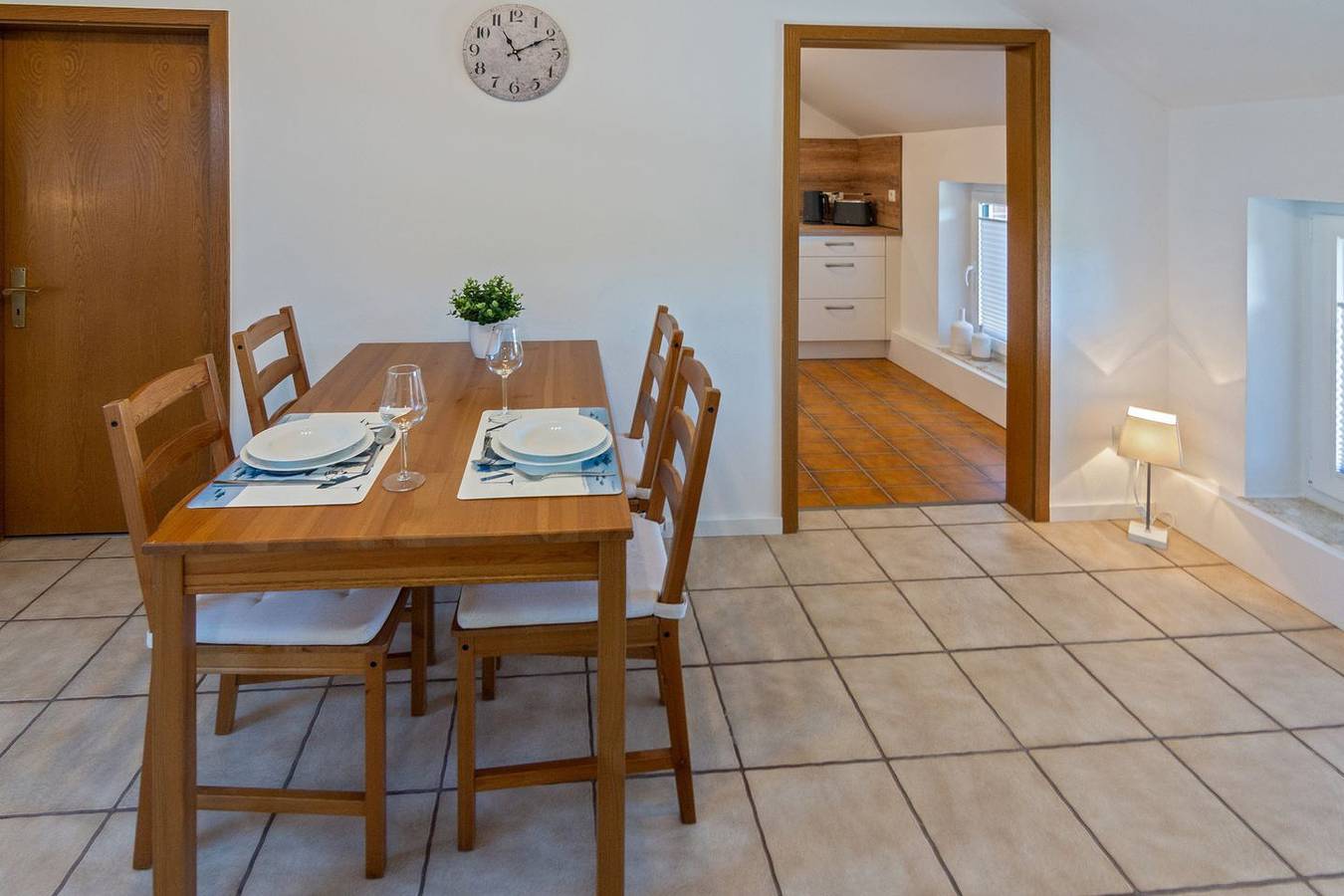 Ganze Wohnung, Gemütliche Oberwohnung Schlafdeich mit Sitzecke in freier Natur in Dornum, Landkreis Aurich