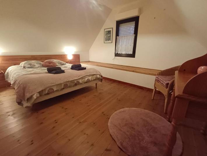 Location de vacances pour 5 personnes, avec jardin et terrasse à Berrien - 3