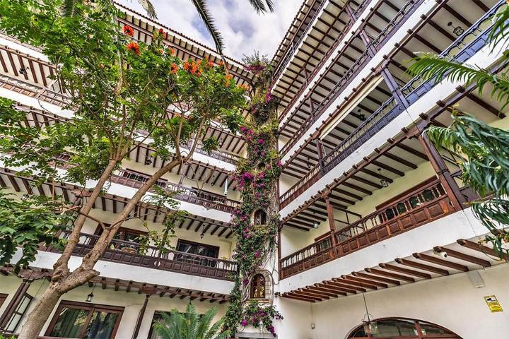 Location de vacances pour 2 personnes, avec jardin ainsi que bassin pour enfant et piscine, animaux acceptés à Puerto de la Cruz - 3