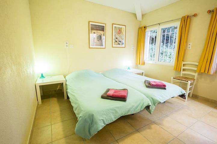 Location de vacances pour 17 personnes, avec jardin, animaux acceptés à Sainte-Anastasie - 3