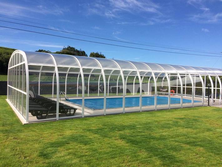 Gîte pour 6 personnes, avec vue ainsi que jardin et piscine dans Faial - 2