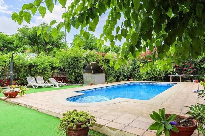 Maison de vacances pour 4 personnes, avec jardin et piscine - 1