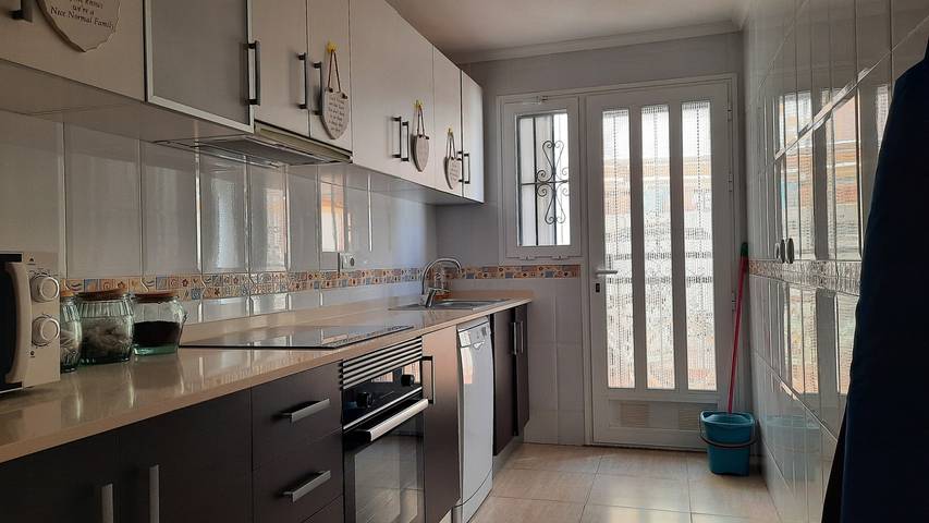 Location de vacances pour 6 personnes, avec piscine ainsi que vue sur l’océan et terrasse, animaux acceptés à San Juan de los Terreros - 3