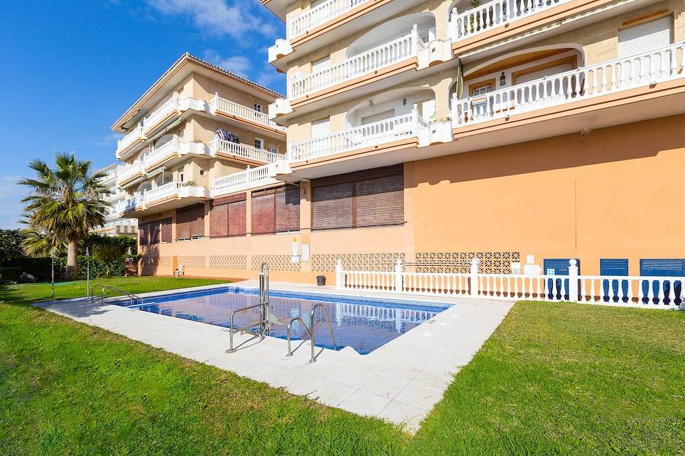El Morche - Fantastic apartment with shared pool and free Wifi. in Torrox Costa, Torrox