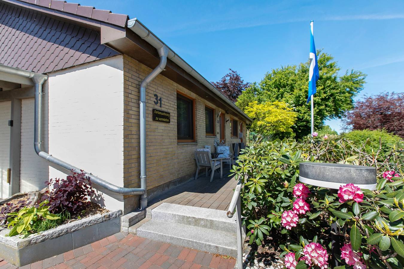 Ganze Wohnung, Ferienwohnung 'Auszeit' mit gemeinsamer Terrasse, privatem Garten und Wi-Fi in Hennstedt, Eider-Treene-Sorge