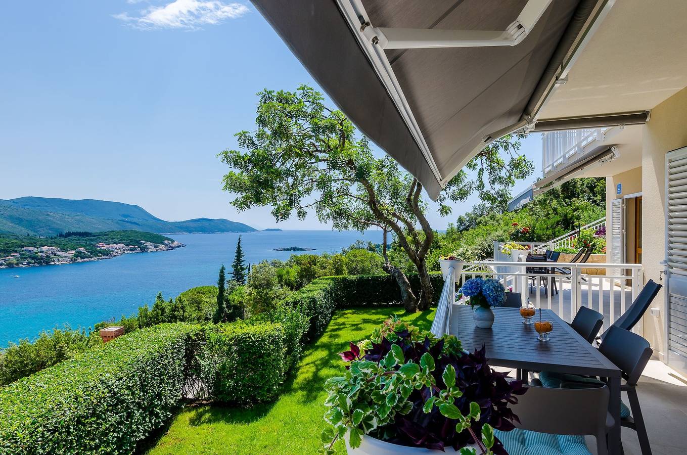Ganze Wohnung, Ferienwohnung für 4 Personen mit Garten in Molunat, Dubrovnik-Neretva