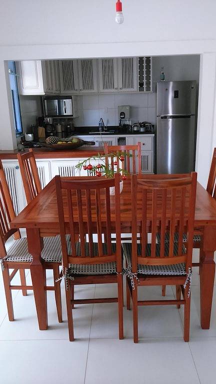 Haus in der Nähe des historischen Zentrums, 2 Suiten mit Klimaanlage, 3 Bäder, Tv und Wlan. in Paraty, Costa Verde (Rio de Janeiro)