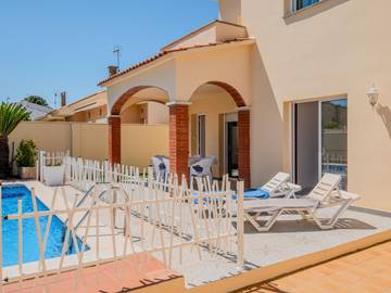 Villa voor 7 Personen in L'Escala, Costa Brava, Afbeelding 3