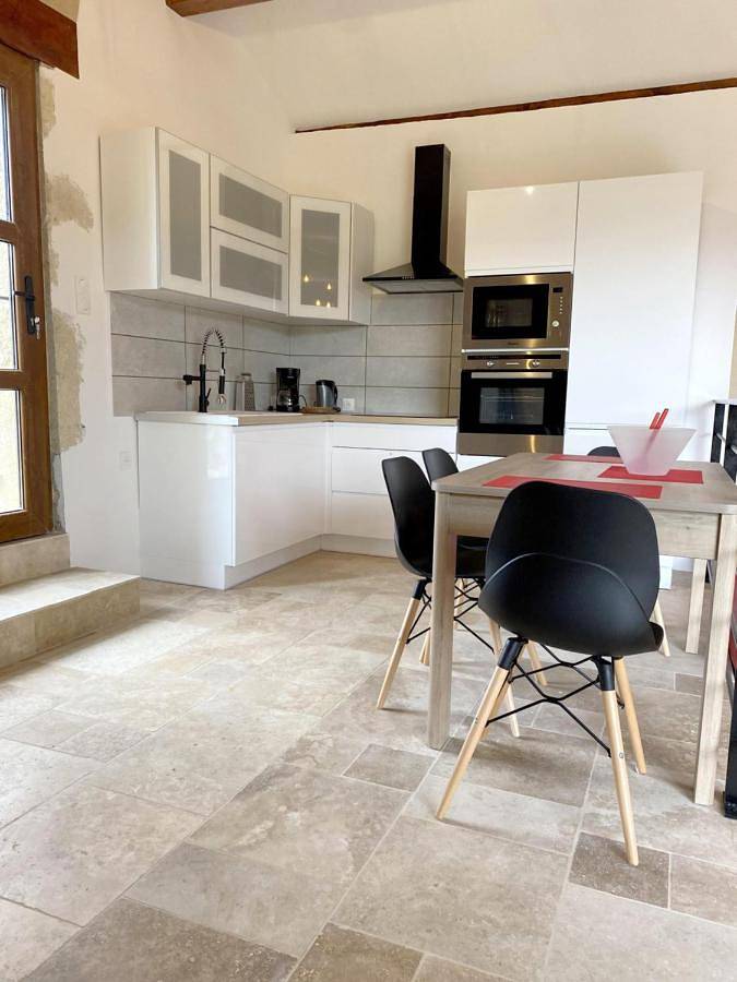 Location de vacances pour 4 personnes, avec piscine et jardin à Biran - 4