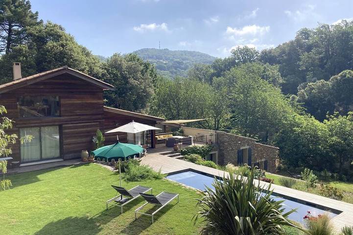 Villa pour 8 personnes, avec jardin et terrasse à La Garde-Freinet