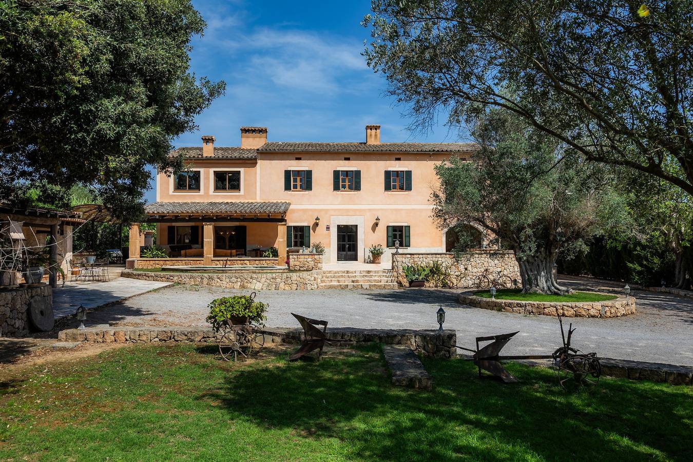 Casa de vacaciones "Son Moix" con vistas a la montaña, jardín, terrazas, balcón y piscina in Manacor, Mallorca Este
