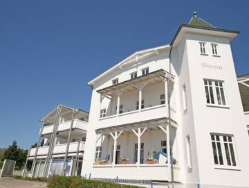 Ferienwohnung für 3 Personen, mit Ausblick und Balkon in Göhren