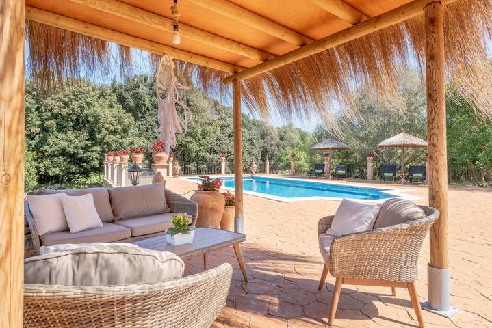 Maravillosa casa de campo con aire acondicionado con piscina, Wi-Fi, jardín y terrazas; Estacionamiento disponible in Artà, Mallorca Este