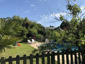 Chambre d’hôte pour 2 personnes, avec jacuzzi ainsi que piscine et jardin à Retiers