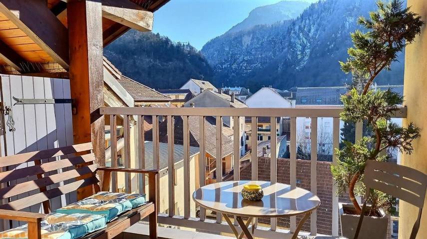 Gîte pour 2 personnes, avec vue et balcon à Cluses - 3