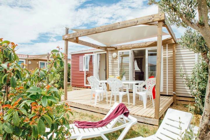 Camping pour 5 personnes, avec bassin pour enfant et jacuzzi à Sérignan - 3