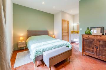 Chambre D’hôte pour 2 Personnes dans Les Angles (Gard), Région de Nîmes, Photo 1