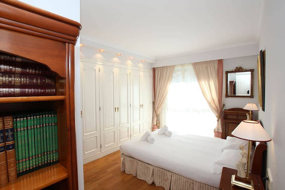 Appartement entier, Ondarreta, gran piso junto a la playa de Ondarreta in Playa de la Concha, San Sebastian
