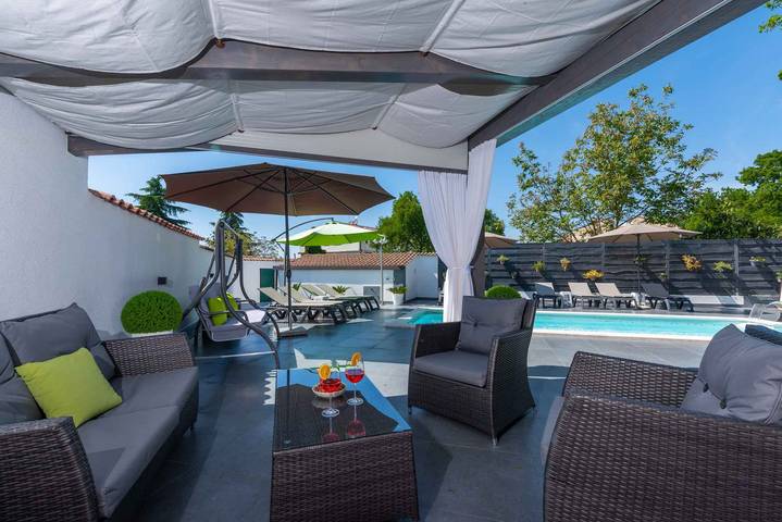 Ferienhaus für 4 Personen, mit Garten in Porec und Umgebung