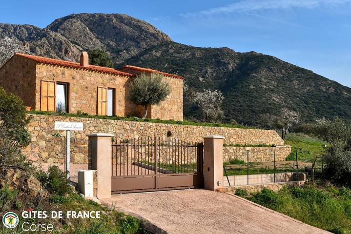 Gîte für 2 Personen, mit Terrasse und Garten auf Korsika - 2