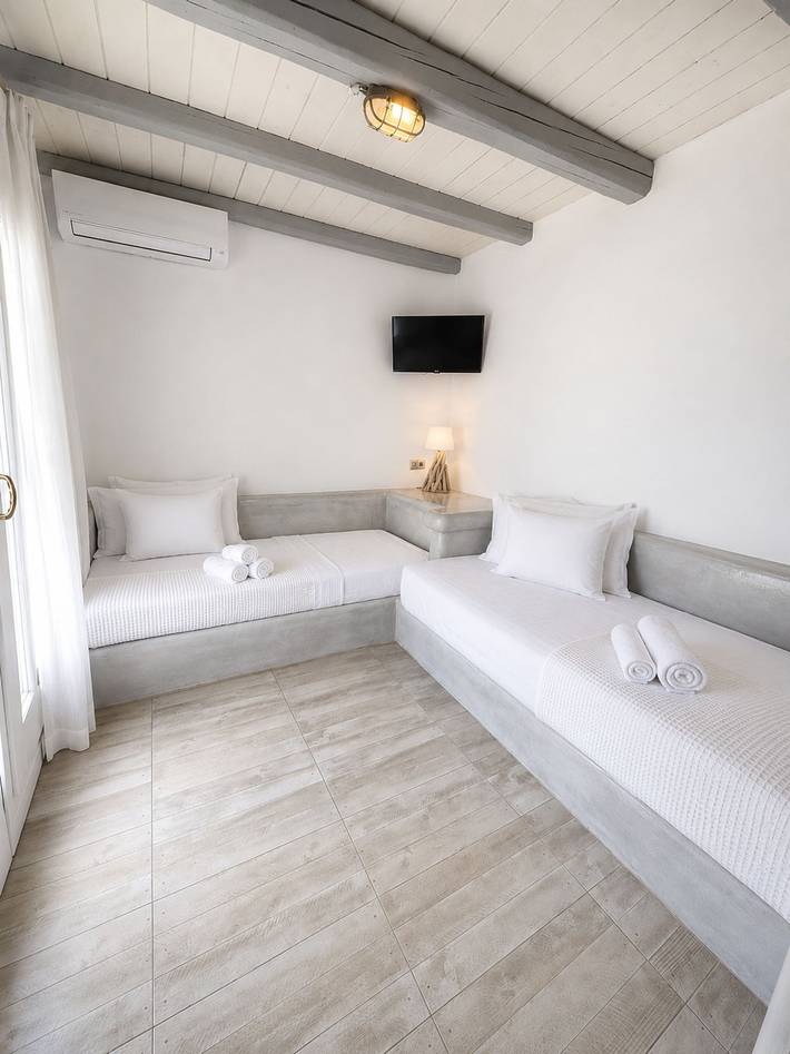Villa pour 4 personnes, avec Balcon ainsi que Terrasse et Jardin dans Naxos - 2