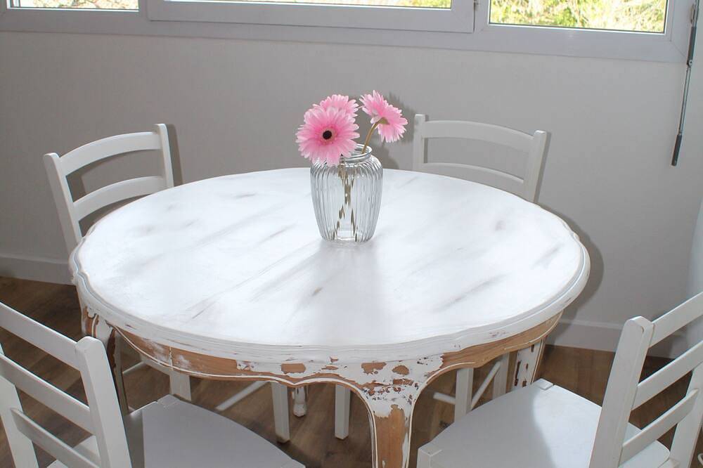 Apartamento entero, Charming newly renovated studio close to all amenities in Saint-Médard-en-Jalles, Región de Burdeos