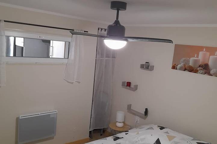 Gîte pour 4 personnes, avec jacuzzi à Aguessac - 3