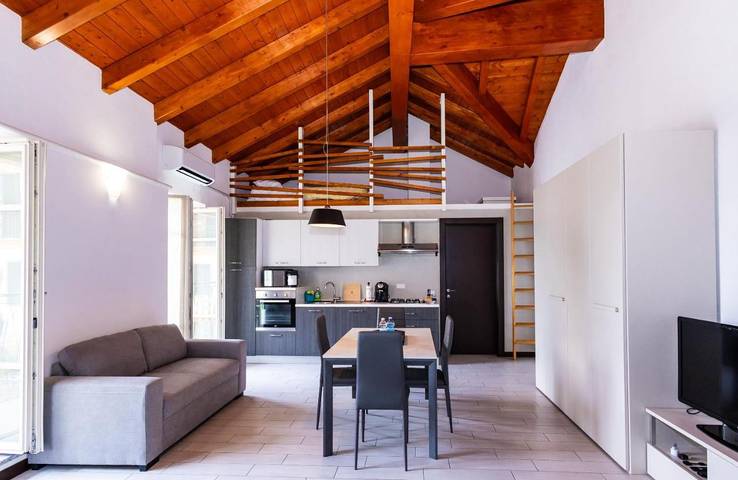 Gîte pour 4 personnes, avec vue et balcon à Omegna