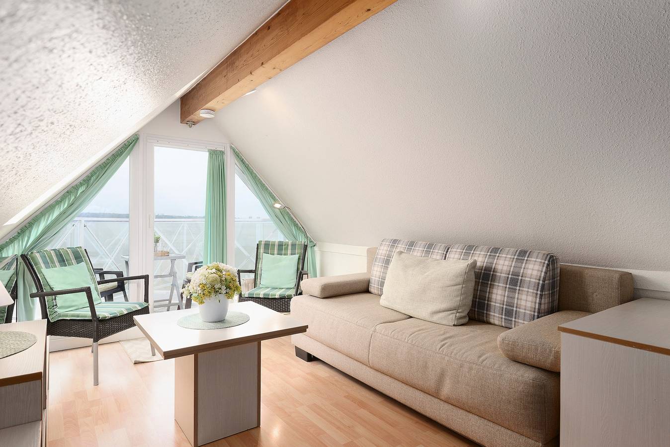 Ganze Ferienwohnung, Strandhotel Laboe Nr. 40 in Kieler Förde, Laboe