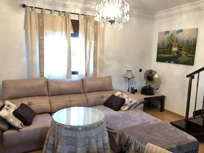 Chalet para 8 personas, con vistas y piscina además de jardín y terraza en Río Mula - 4